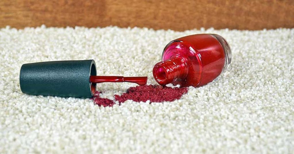 پاک کردن لاک از روی فرش